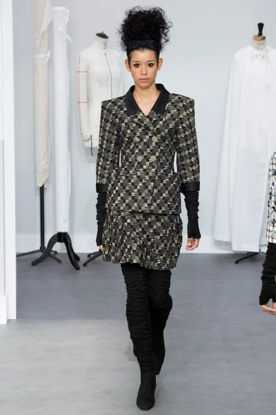Look 22